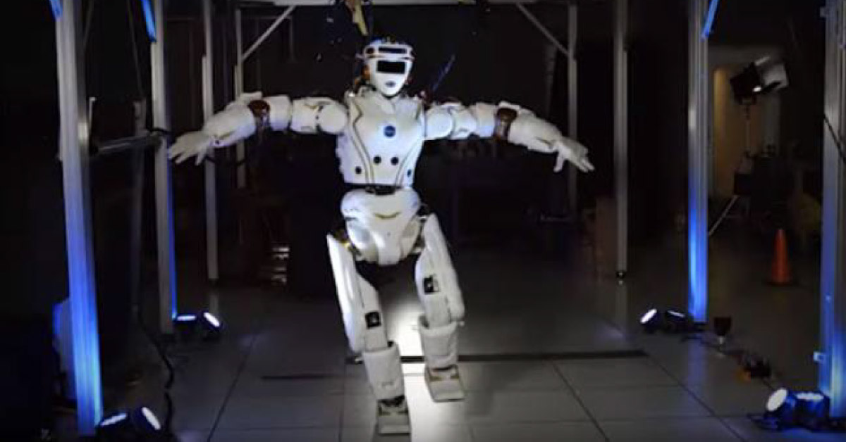 Robot Will Deliver Medicines And Treat Human Being