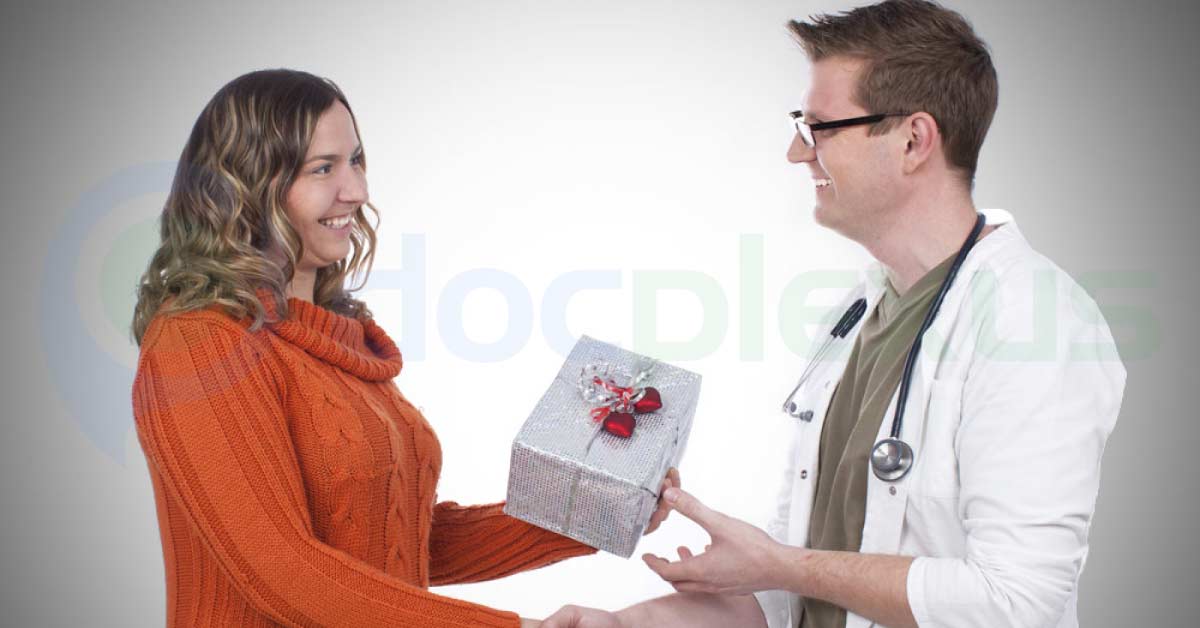 Should Doctors Accept Gifts From Patients?