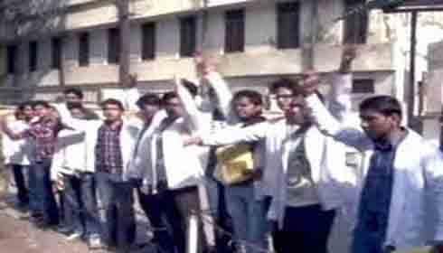 Senior Delhi Cardiologists Assaulted At Eminent Hospital