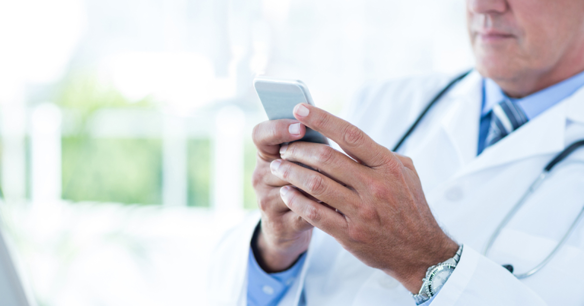 Govt Doctors To Be Fined If Found Fiddling With Cell Phones
