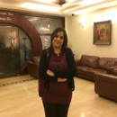 Dr Gayatri Khatri