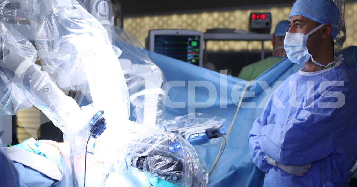 Human Hand Surgery V/s Advanced Robotic Surgery