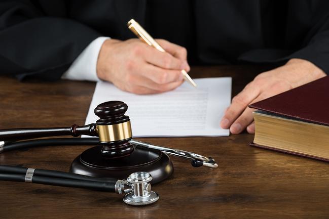 Role Of MCI In Punishing Crosspathy Practitioner