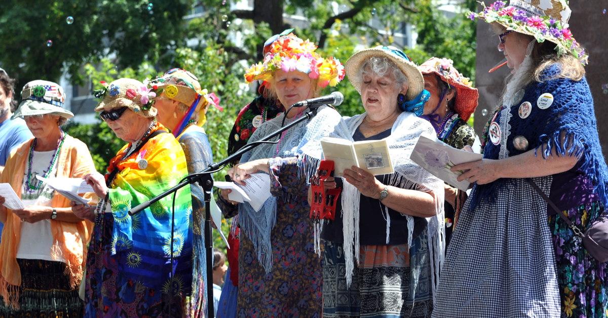 Singing May Reduce Stress, Improve Motor Function For People With Parkinson’s Disease