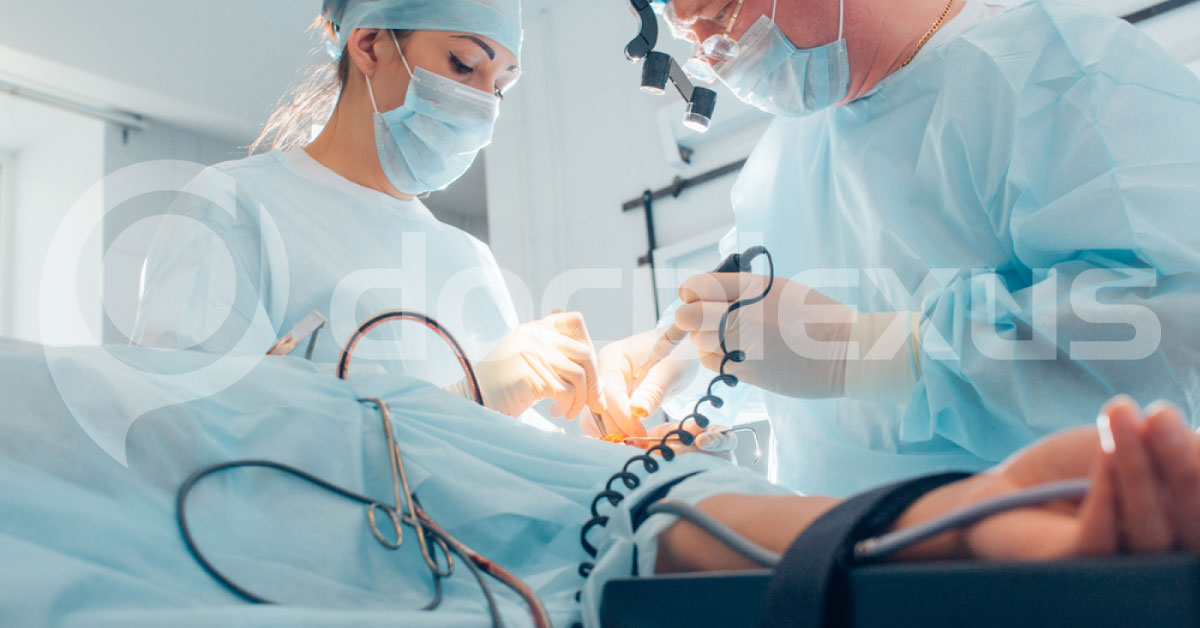 Anesthesiologist in Dilemma: Pain in the Eye After Anesthesia