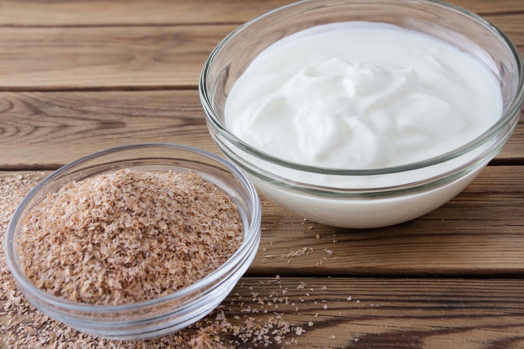 Consuming Yogurt, Fiber Tied To Lower Lung Cancer Risk