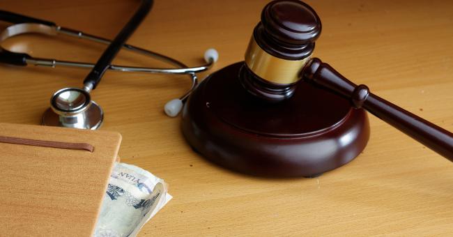 Pvt Medical Colleges Cannot Charge Fee For 5yrs Instead Of 4.5 Yrs For MBBS, BDS Course -HC