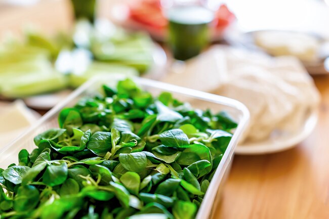 Should You Wash Raw Food?