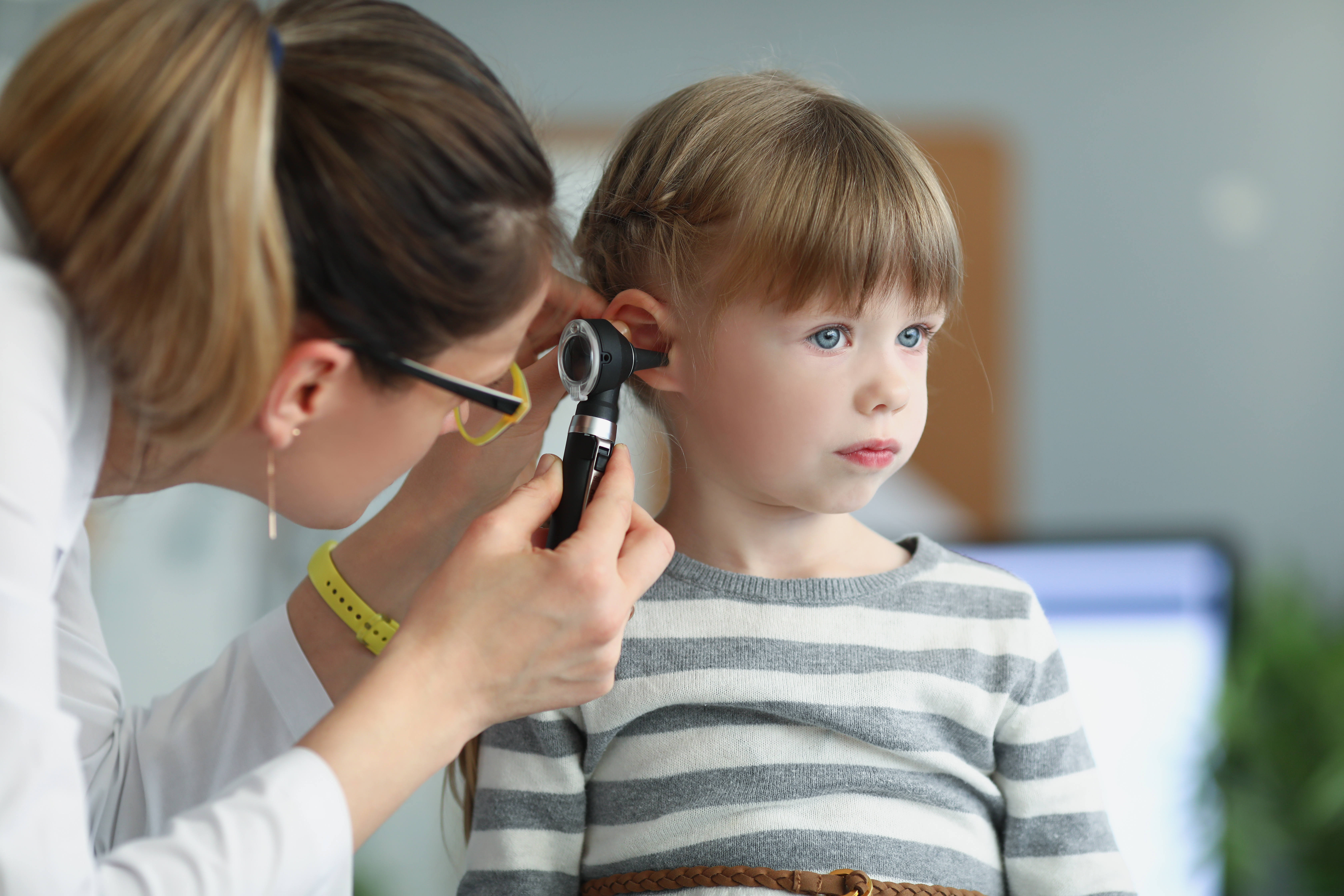 Visual Learning Strategies For Oral Health Promotion And Treatment Interventions In Children And Adolescents With Hearing Impairment